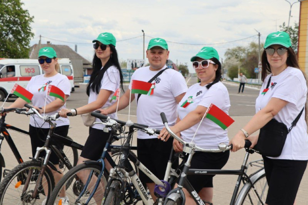 Работники КЖУП 